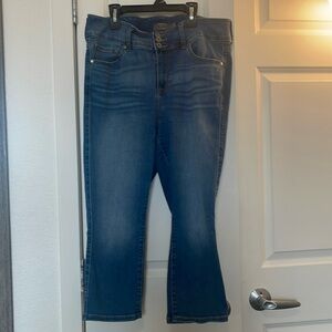 Torrid crop jeggings super soft stretch jeans 14